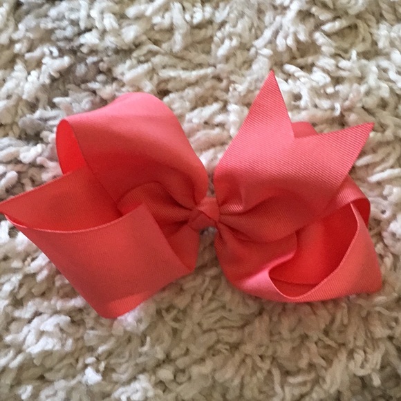 Bows - Picture 3 of 9